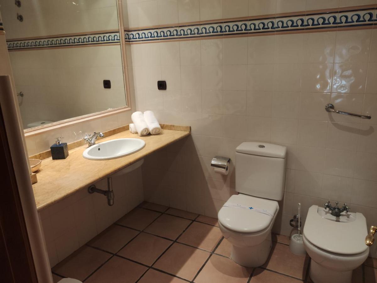 Hostal Tastavins Peñarroya de Tastavins Eksteriør billede